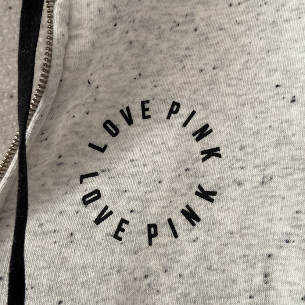 Victoria Secret/Pink Sweatshirt size S excellent condition - Picture 2 of 8
